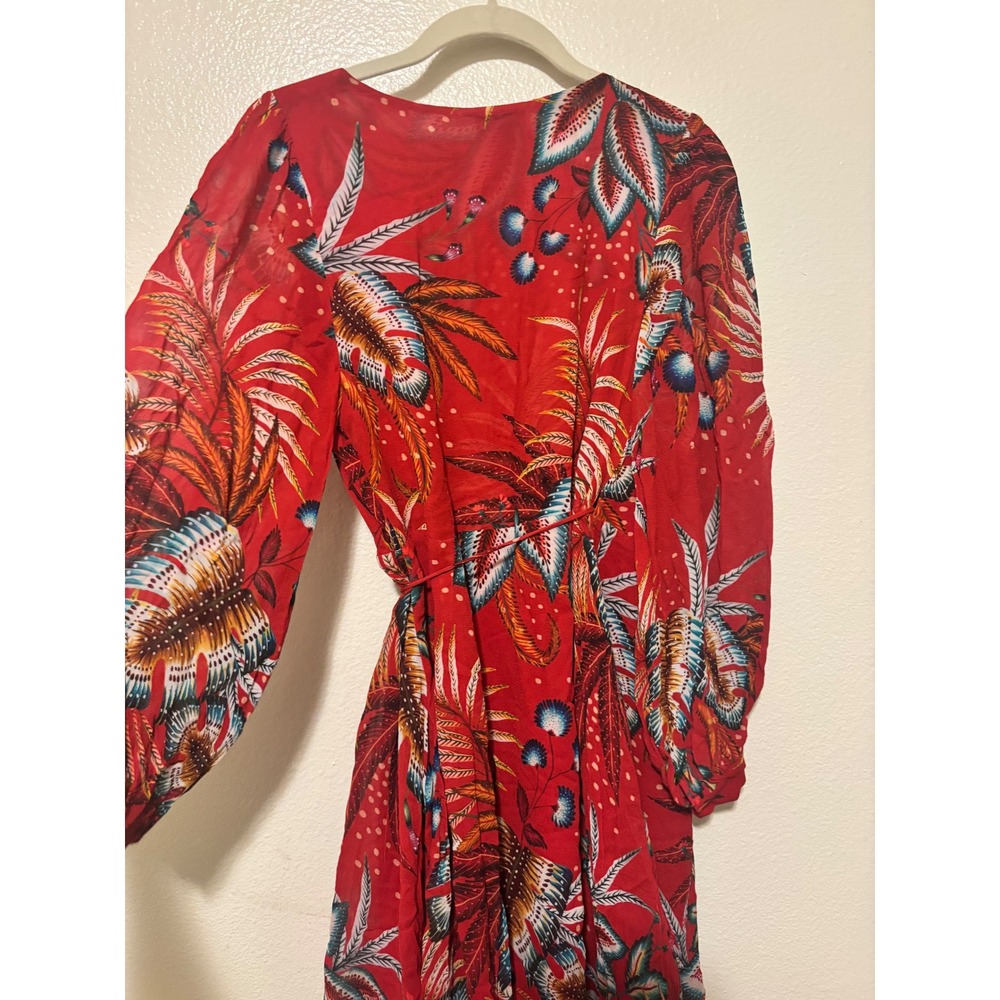Farm Rio Winter Leaf Maxi Dress
In Red Multi color S - Picture 10 of 10